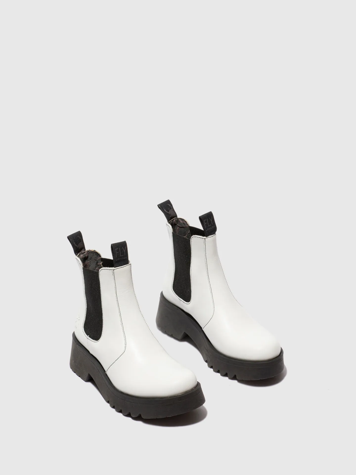 Chelsea Ankle Boots MEDI789FLY RUG OFFWHITE