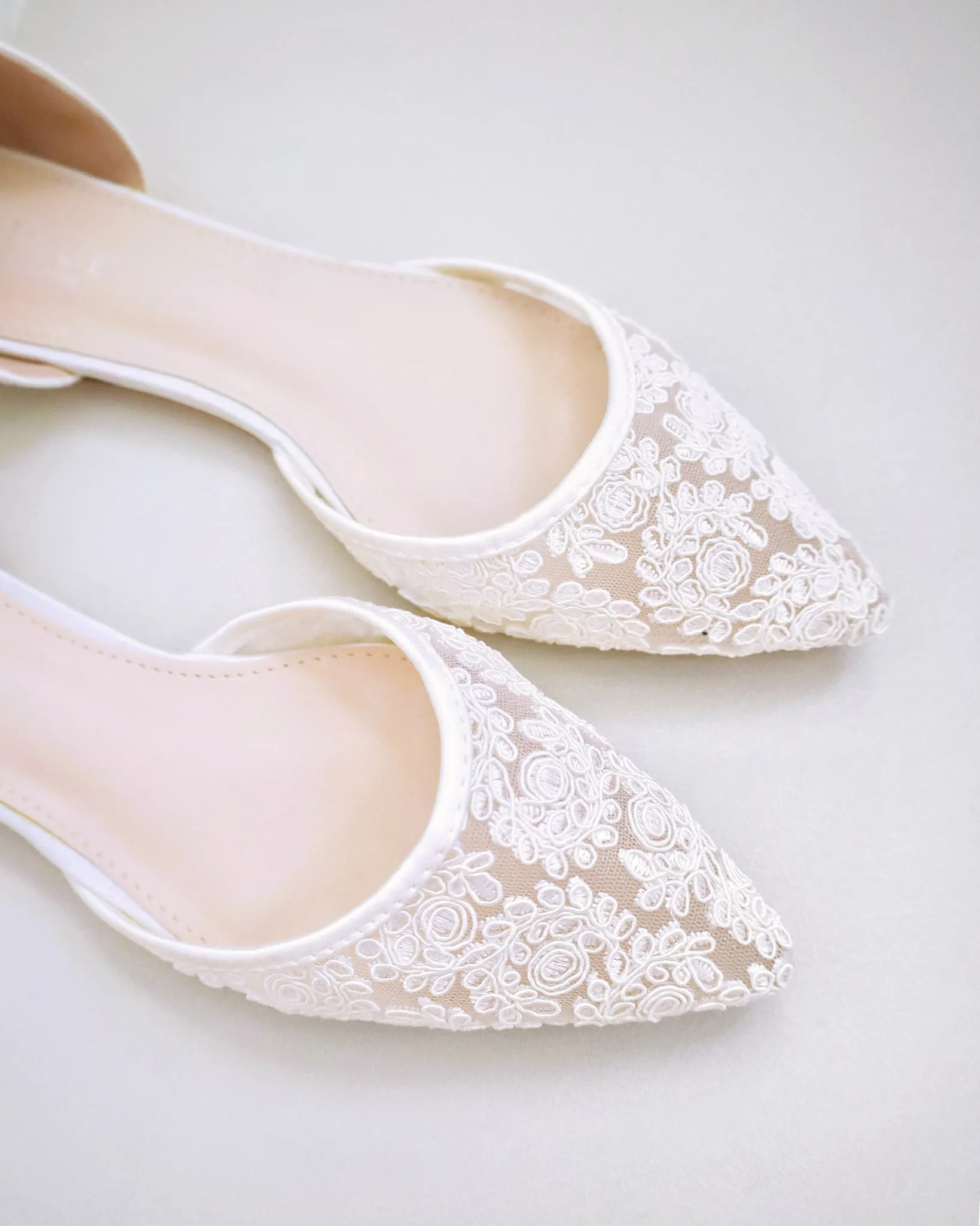 Crochet Lace Pointy Toe with Ballerina Lace Up