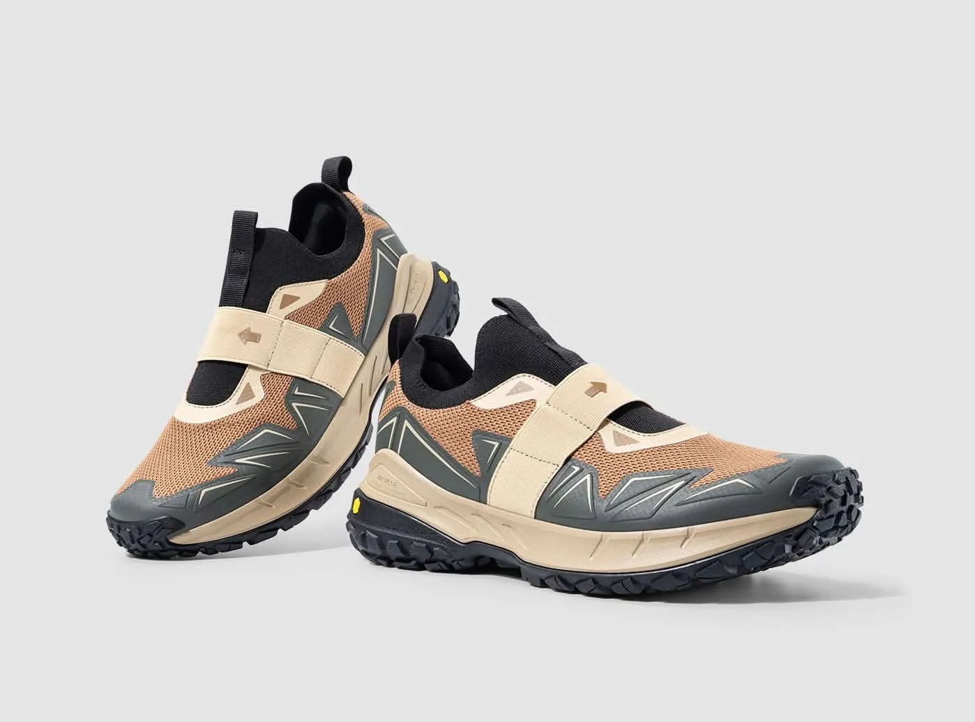 FitVille Men's Low-Top LugMax Hiking Shoes V4