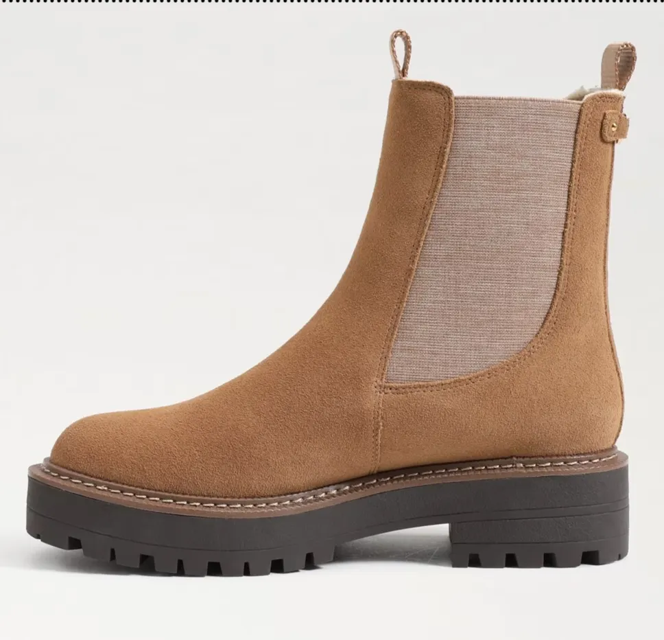 Laguna Chelsea Boots