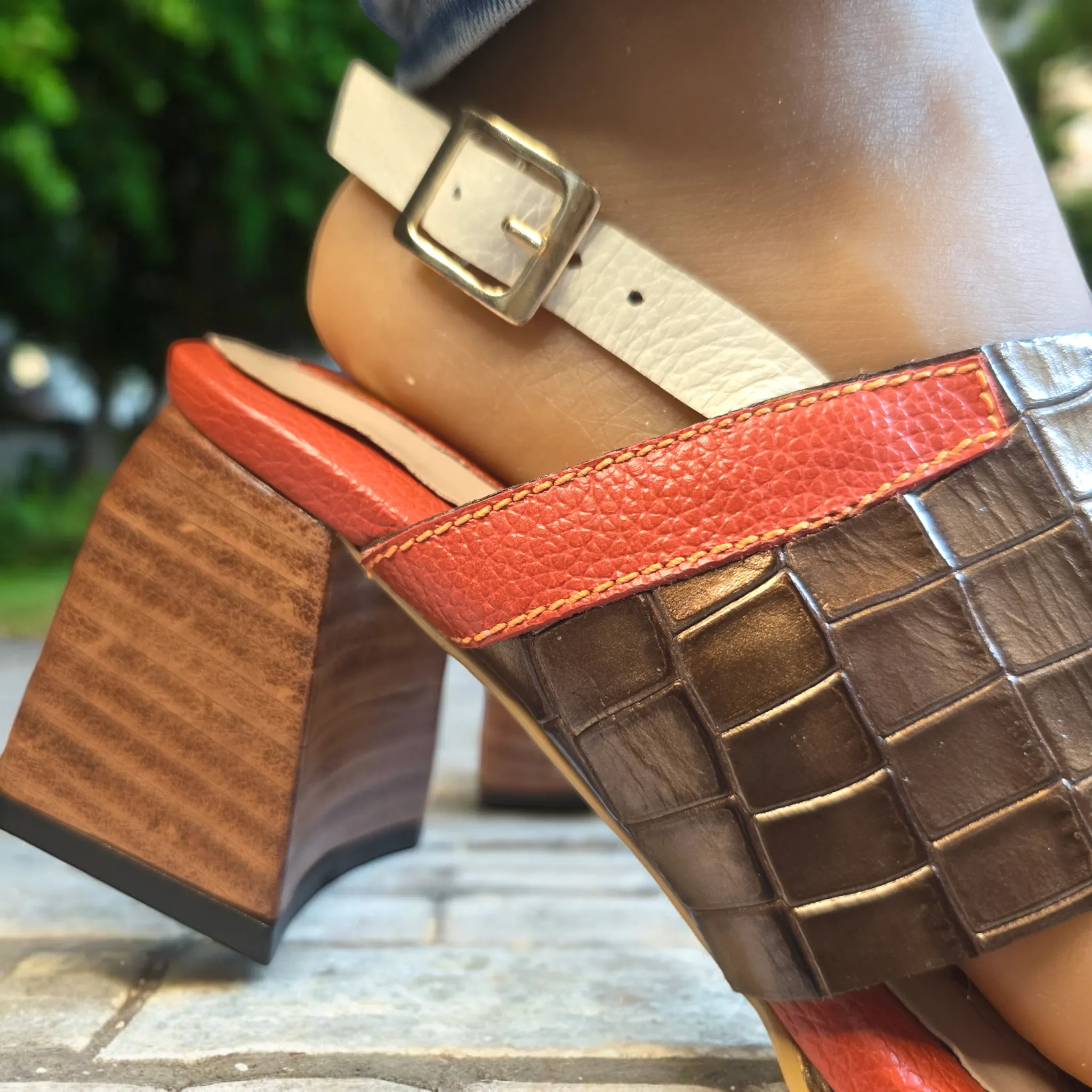 Textured Multi-Strap Chunky Sandals