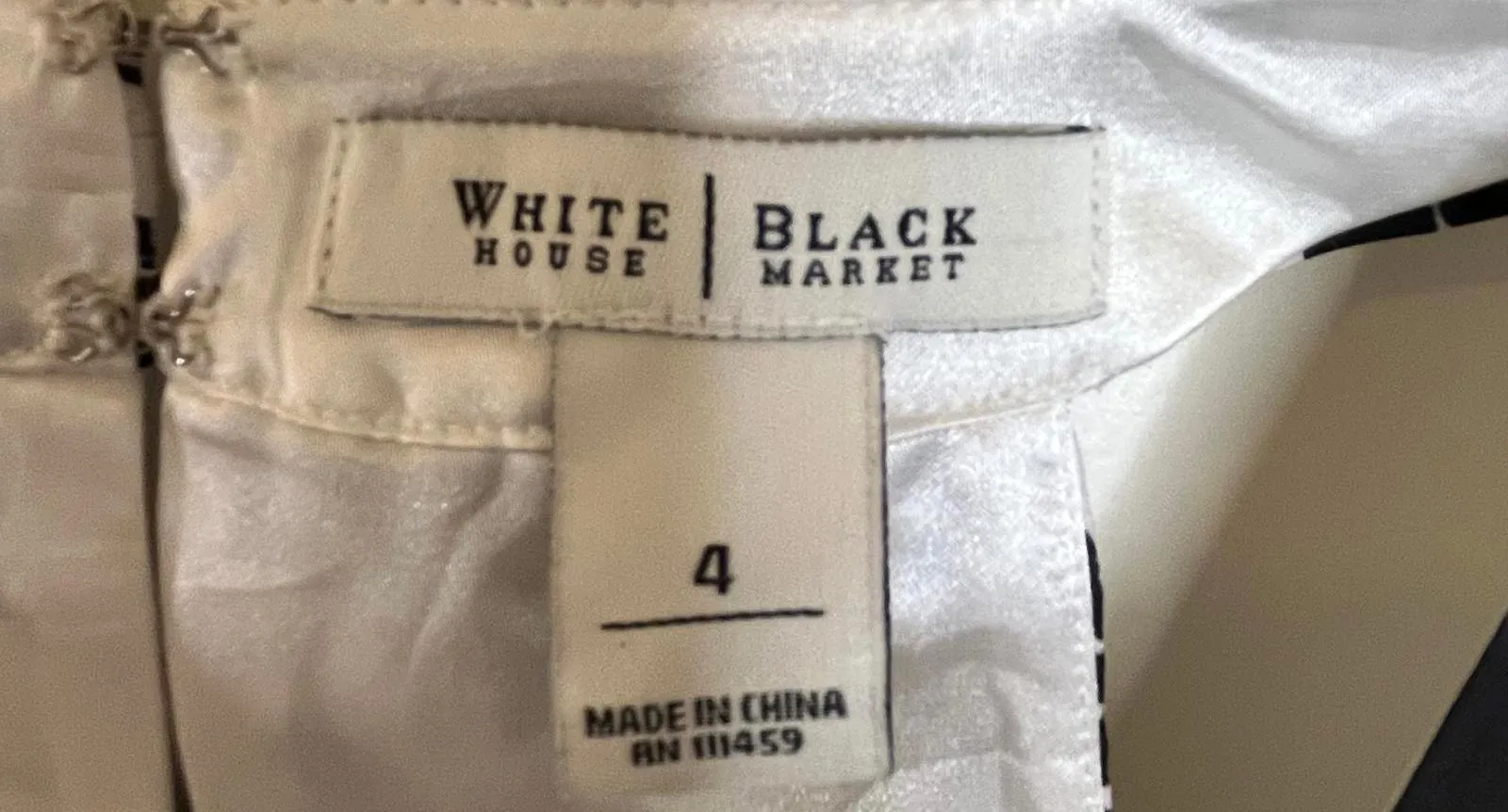 White House Black Market Elegant Black and White Floral Summer Dress Size 4